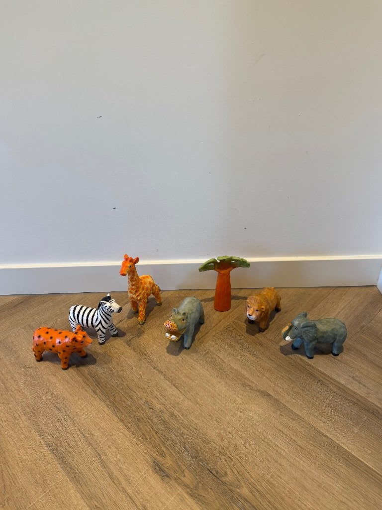 (als) Nieuw 7x gips savanne dier figuren kinder kamer decor, Verzamelen, Ophalen of Verzenden, Zo goed als nieuw, Dier
