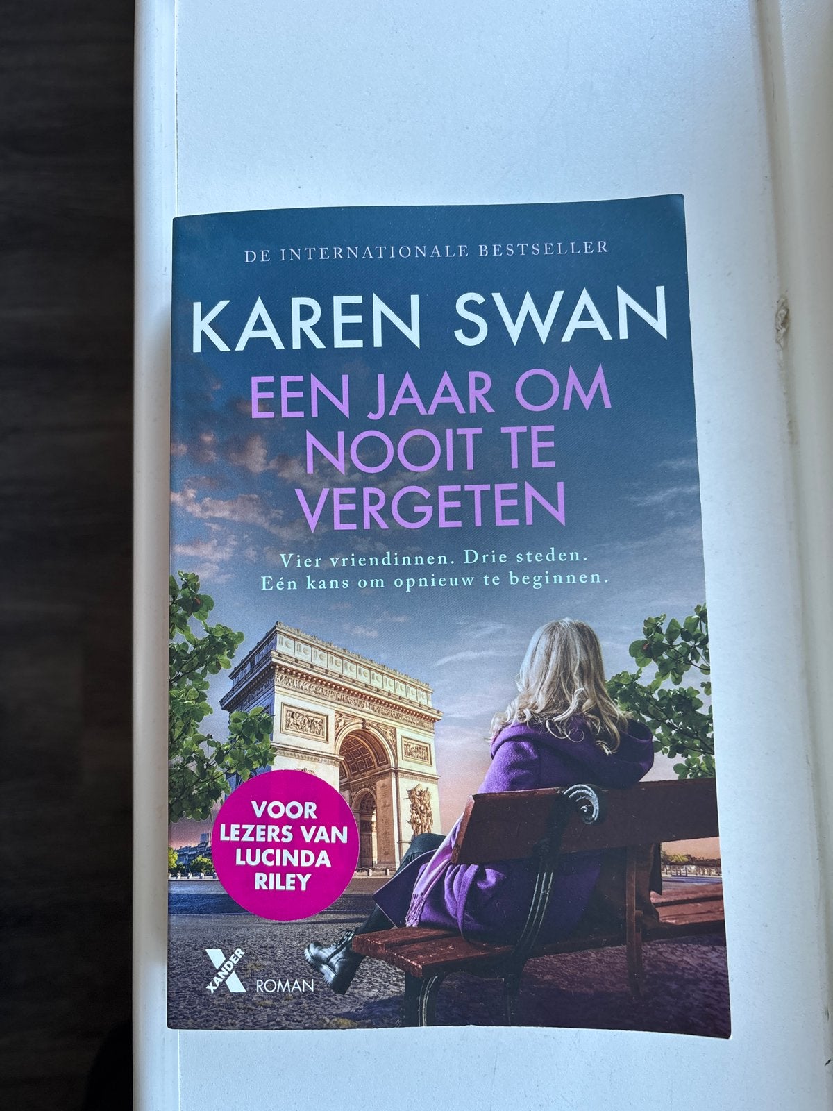 Karen Swan - Een Jaar Om Nooit Te Vergeten (Roman), Boeken, Ophalen, Zo goed als nieuw