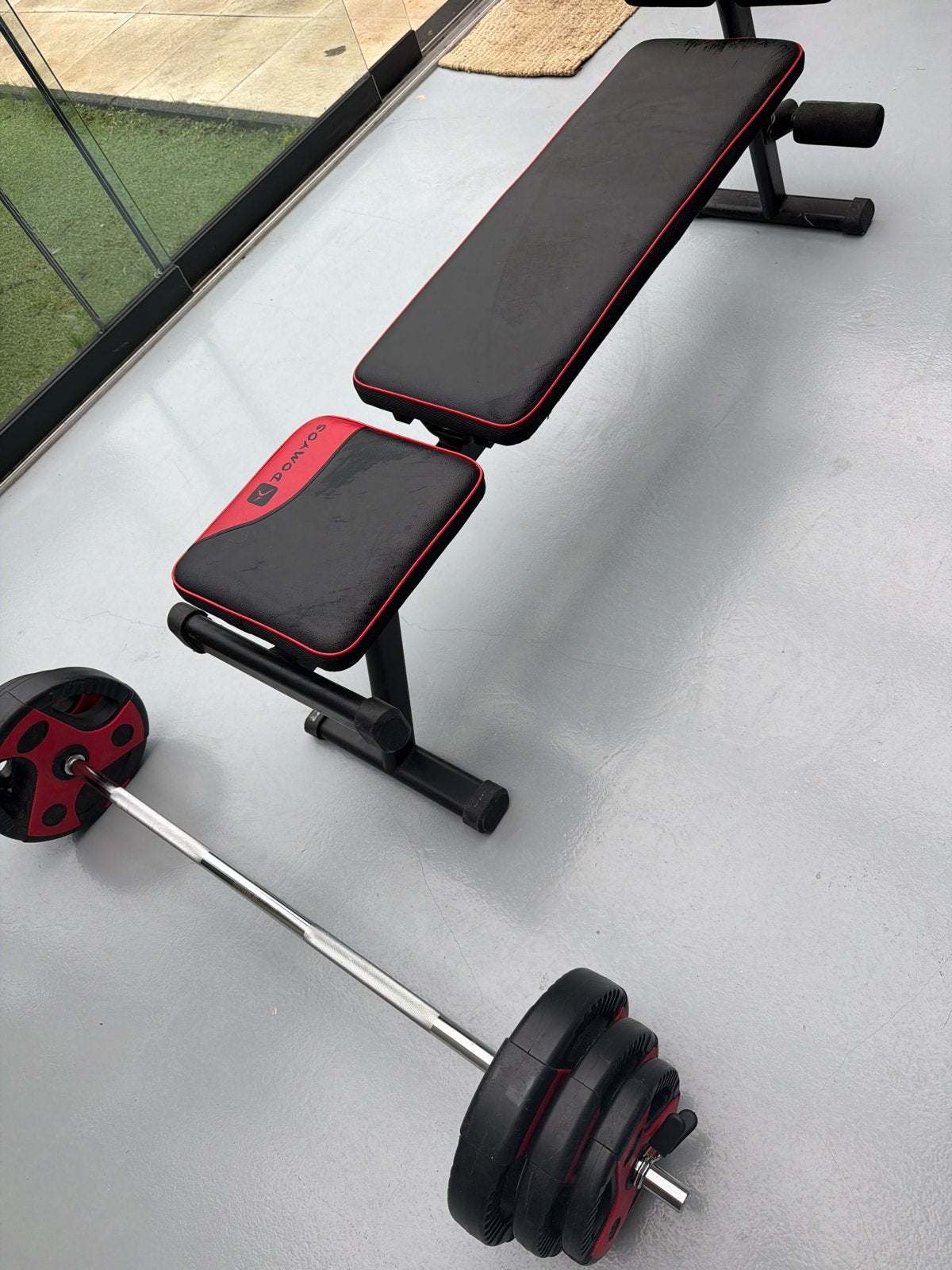 Bench fitnessbank met halterstang en gewichten, Ophalen, Gebruikt, Armen, Fitnessbank