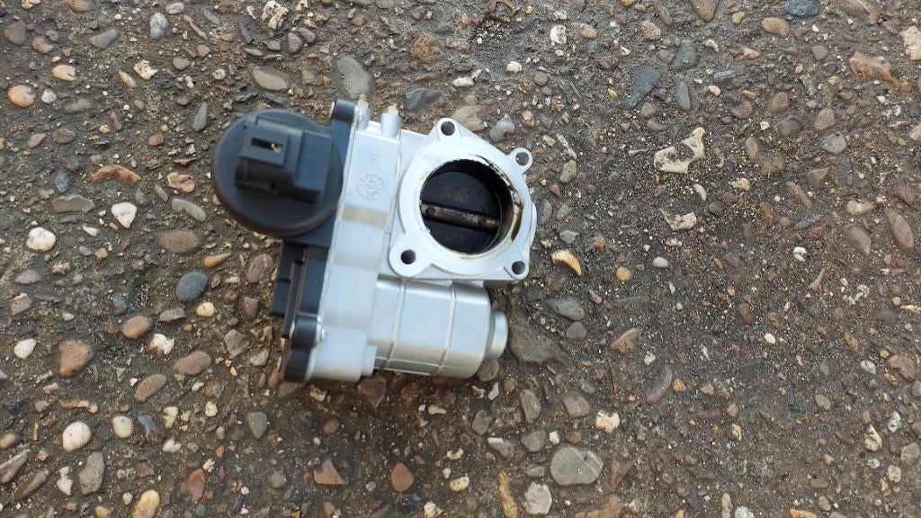 Compleet gasklephuis 1300i Micra 2004, Ophalen of Verzenden