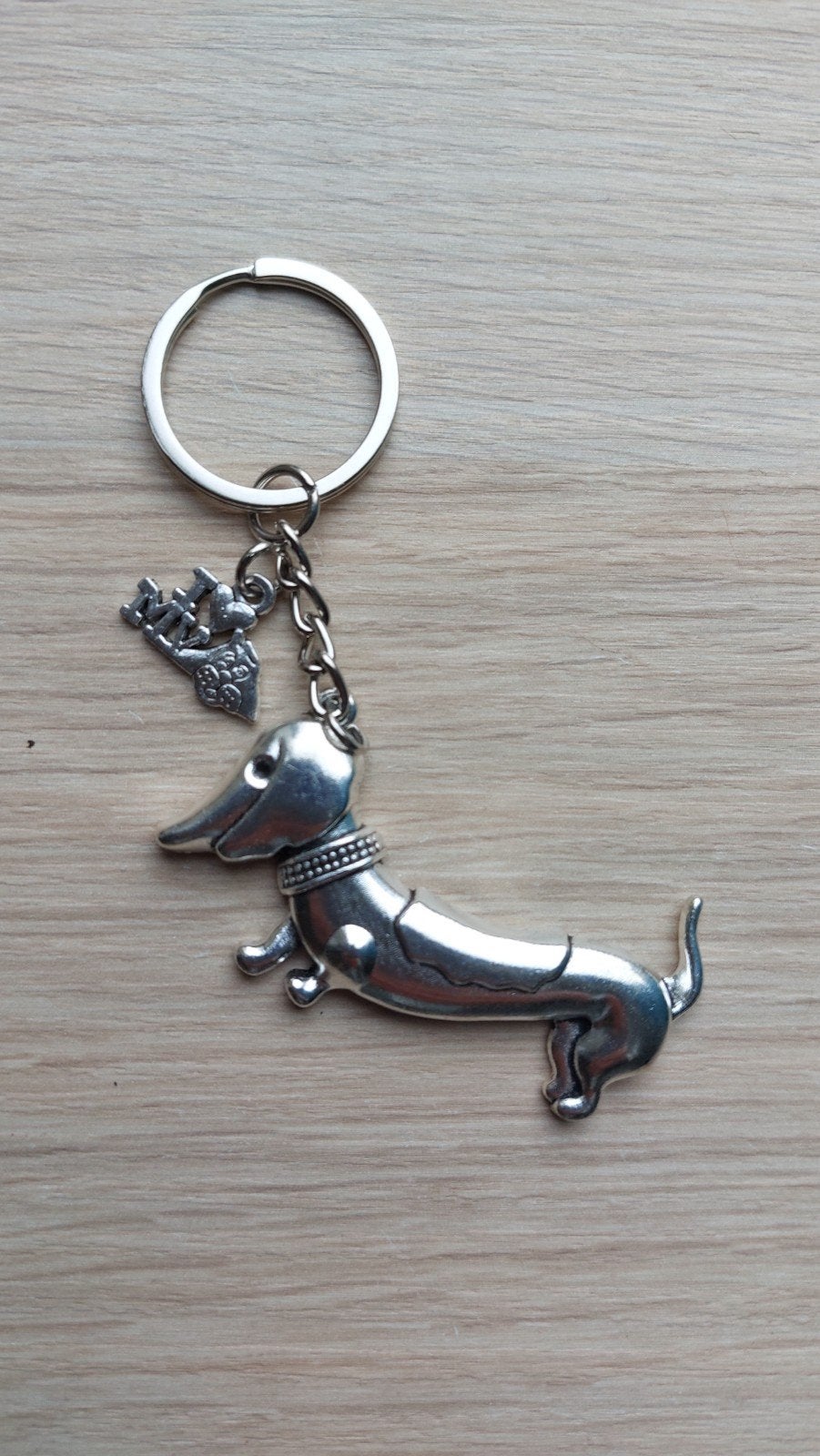 Sleutelhanger (grote)  teckel, Ophalen of Verzenden, Nieuw, Dier of Natuur