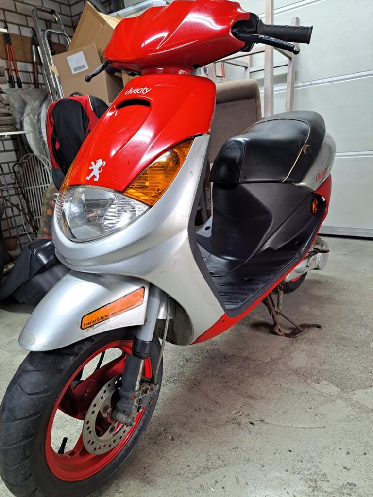 Peugeot vivacity sportline, Ophalen, Gebruikt, Benzine, Vivacity