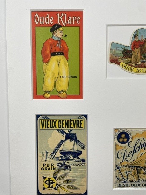 prent in passepartout met jenever etiketten, Ophalen of Verzenden, Voor 1940, Gebruikt, Overige onderwerpen