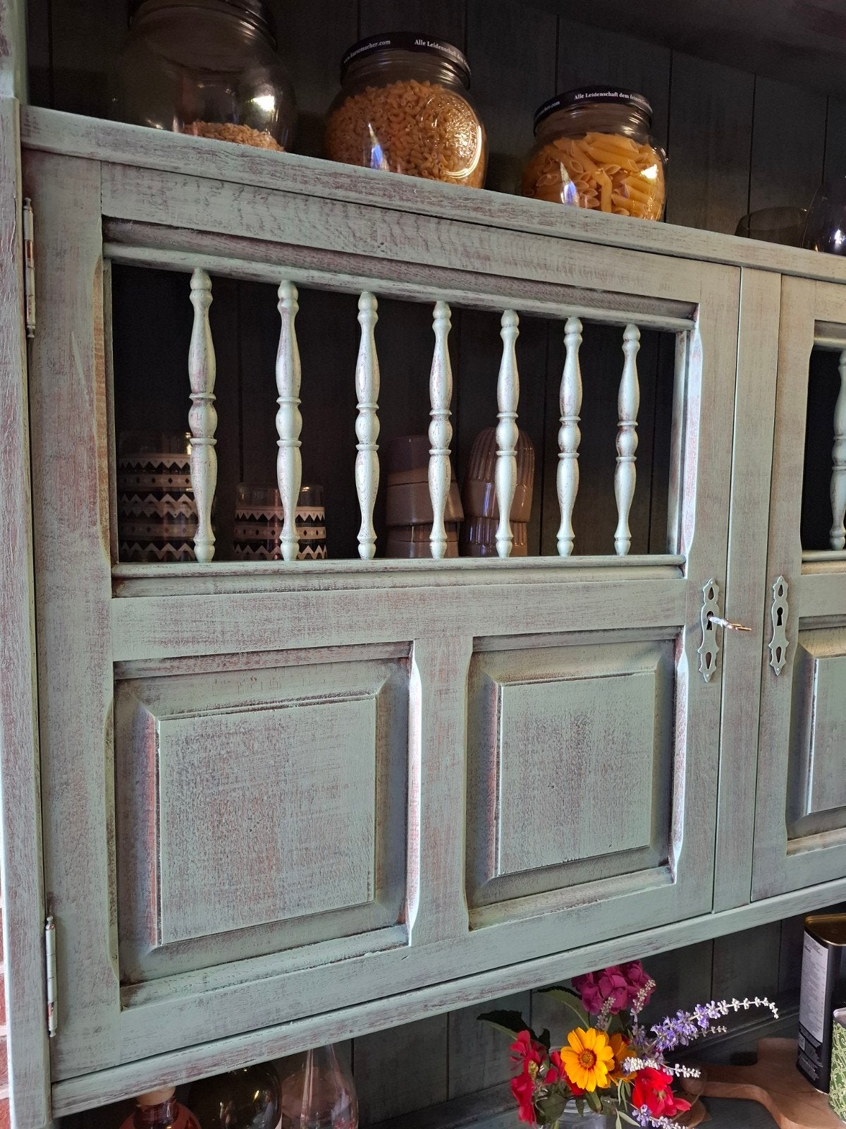 Foto 4 van mooie trendy buffetkast gesleeds