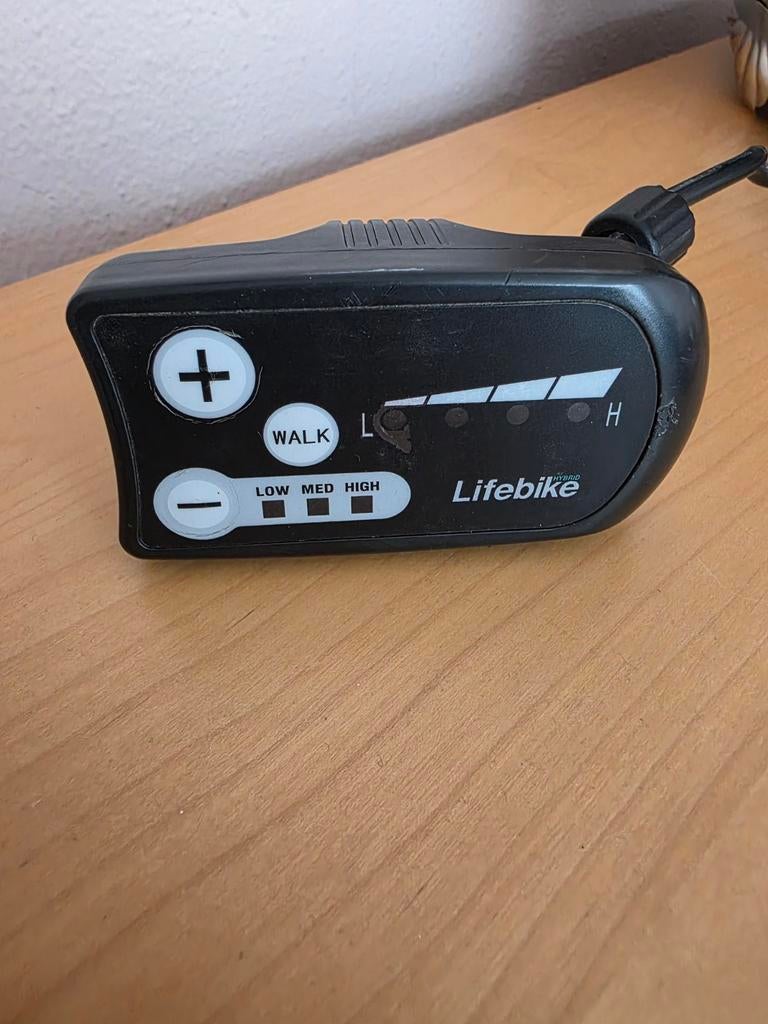 Halford lifebike elektrische fiets display, Fietsen en Brommers, Fietsaccessoires | Fietscomputers, Ophalen of Verzenden, Zo goed als nieuw