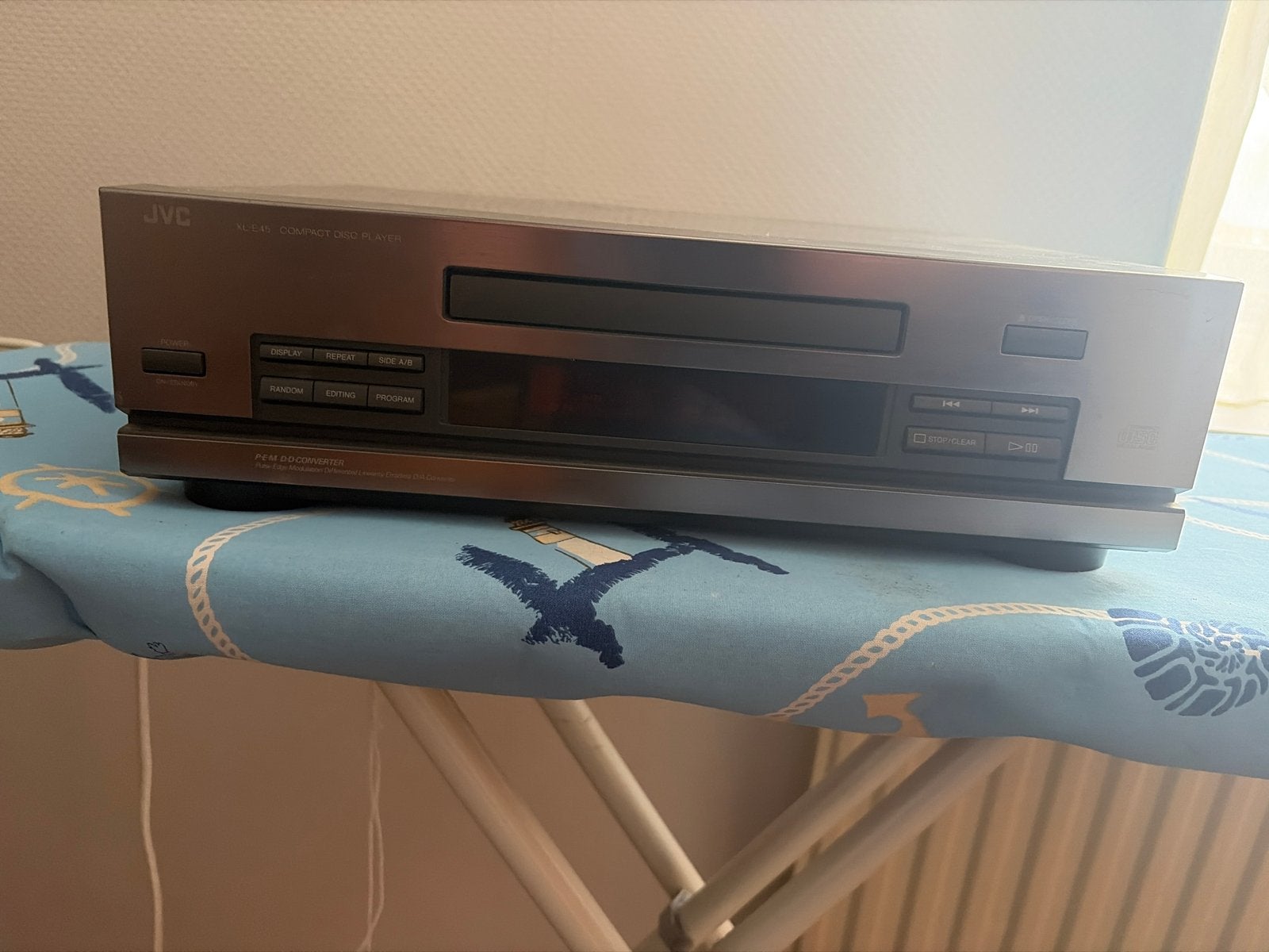 JVC XL-E51TN Compact Disc Speler - CD-speler, Audio, Tv en Foto, Cd-spelers, Ophalen, Gebruikt, JVC