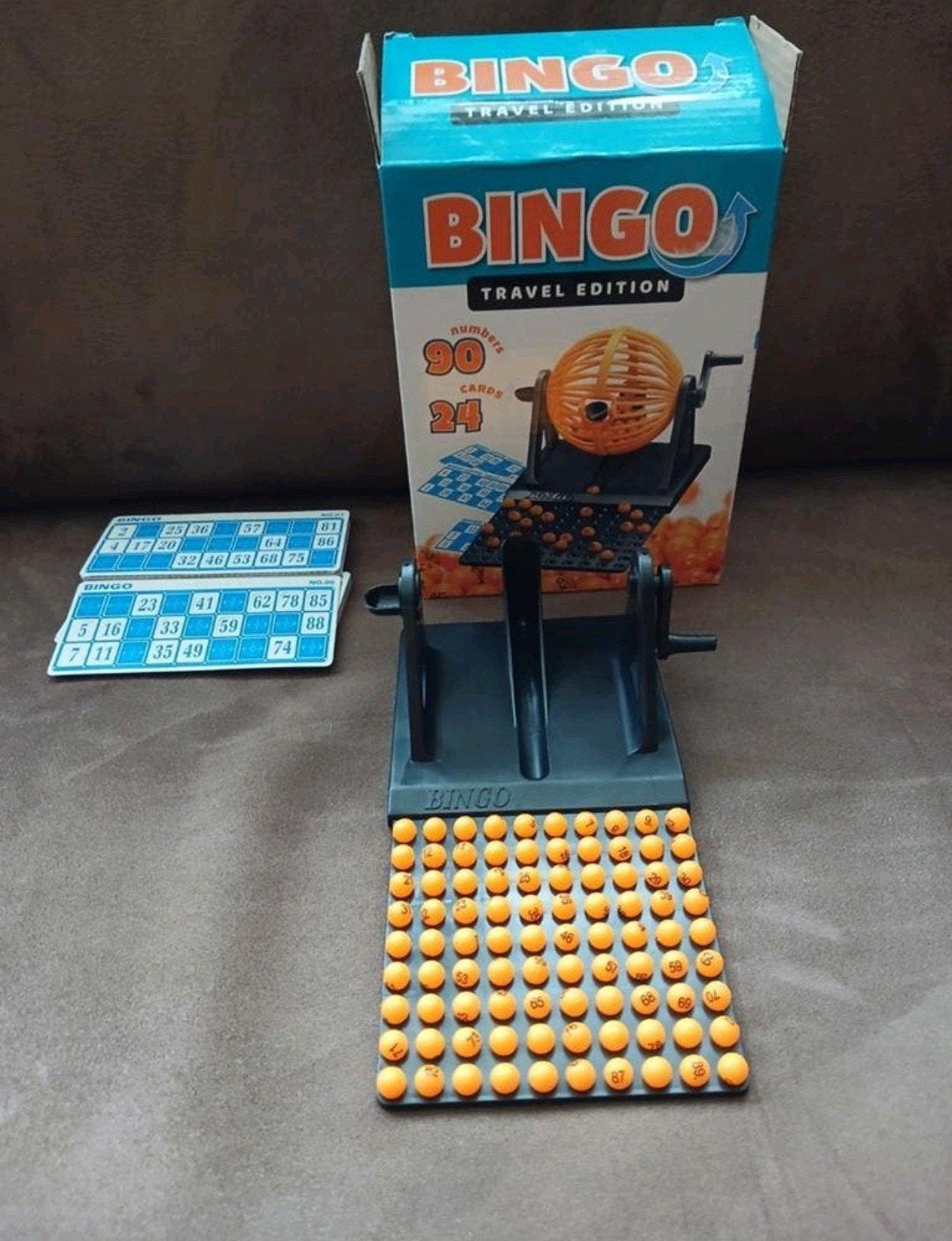 Bingo Travel Edition - Compact en Draagbaar Spel, Hobby en Vrije tijd, Gezelschapsspellen | Bordspellen, Nieuw, Drie of vier spelers