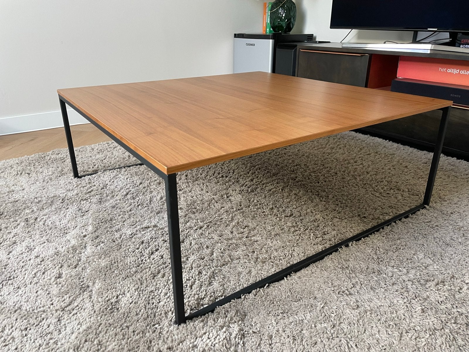 Salontafel met houten blad en metalen frame, Ophalen, Gebruikt, 100 tot 150 cm, Vierkant
