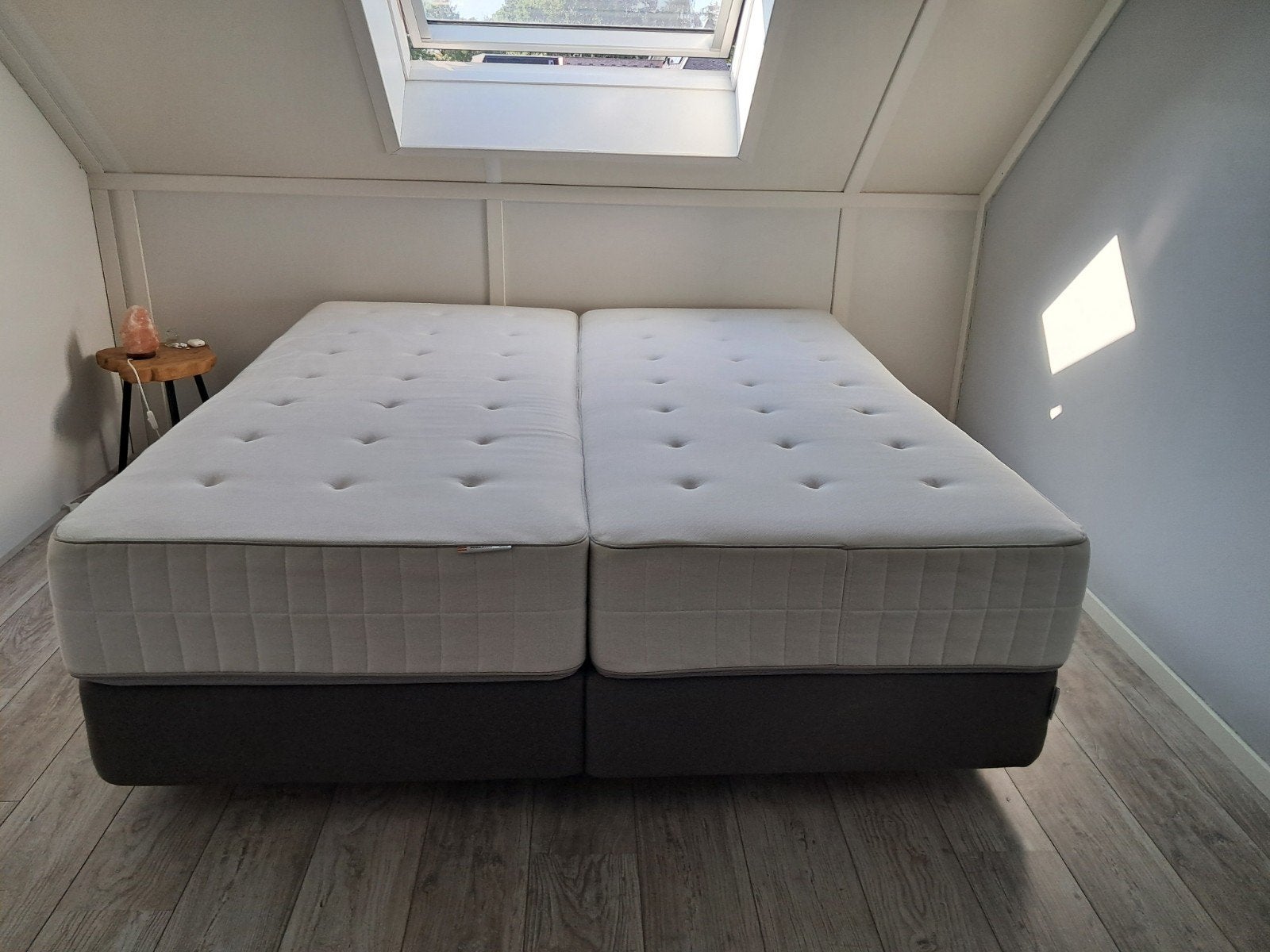 IKEA HOKKÅSEN Boxspring + matrassen - Zo goed als nieuw, Ophalen, Tweepersoons, Zo goed als nieuw, Matras