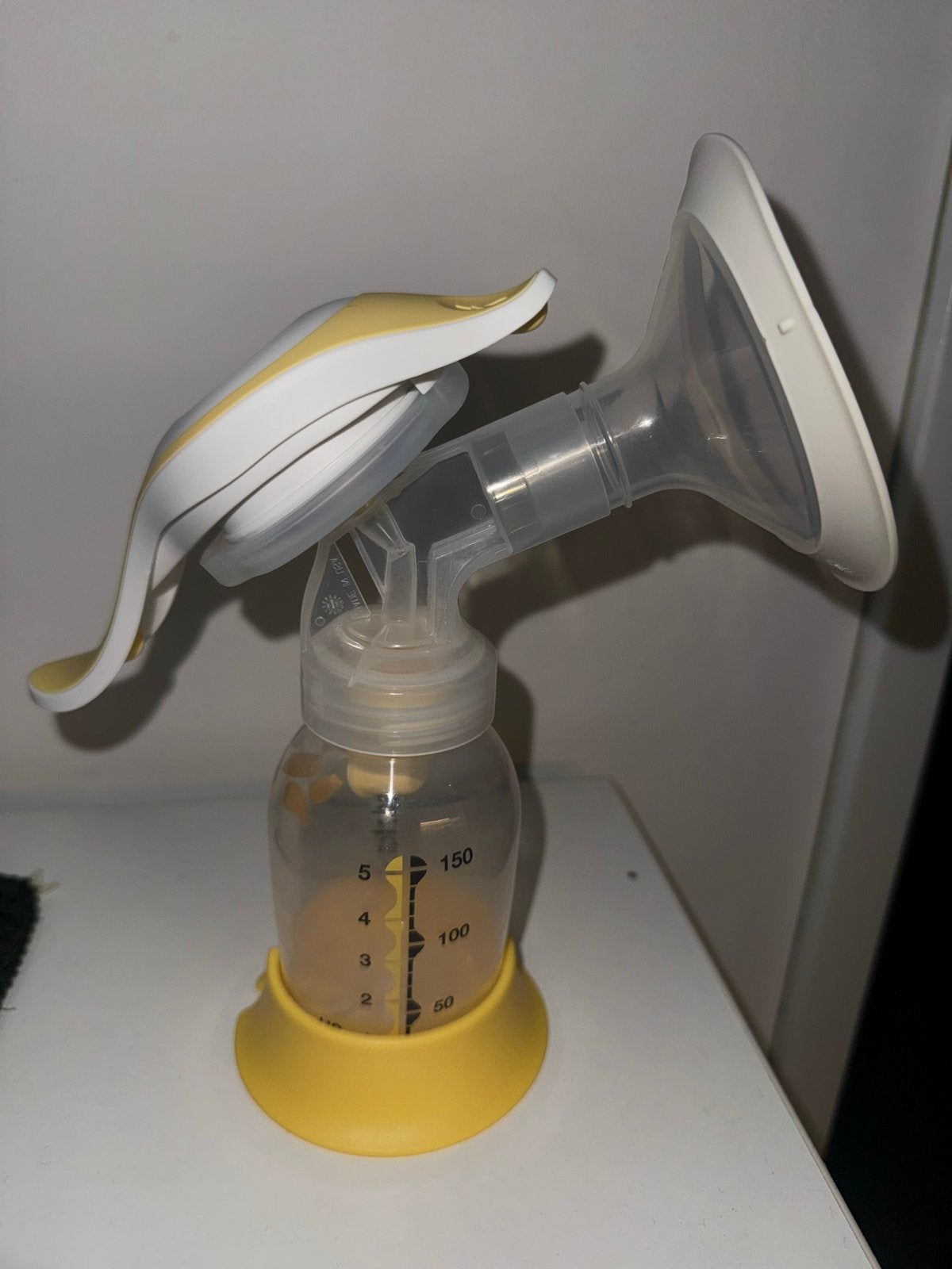 Medela Borstkolf met accessoires en verzorgingsproducten, Medela, Borstkolf, Ophalen of Verzenden, Zo goed als nieuw