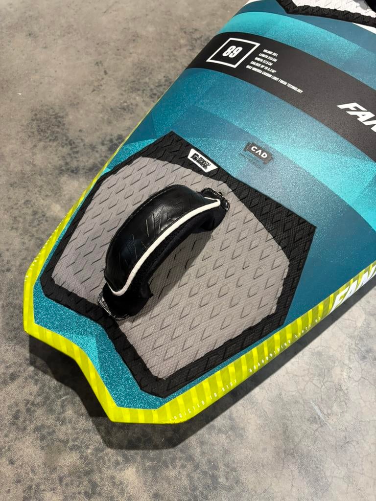 Fanatic Stubby Team Edition - 89L, Watersport en Boten, Ophalen, Gebruikt, -, Minder dan 250 cm