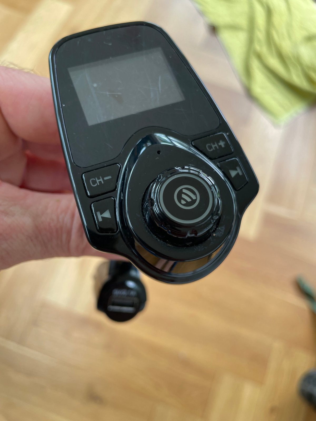 Bluetooth FM Transmitter met USB-oplader, Ophalen of Verzenden, Gebruikt