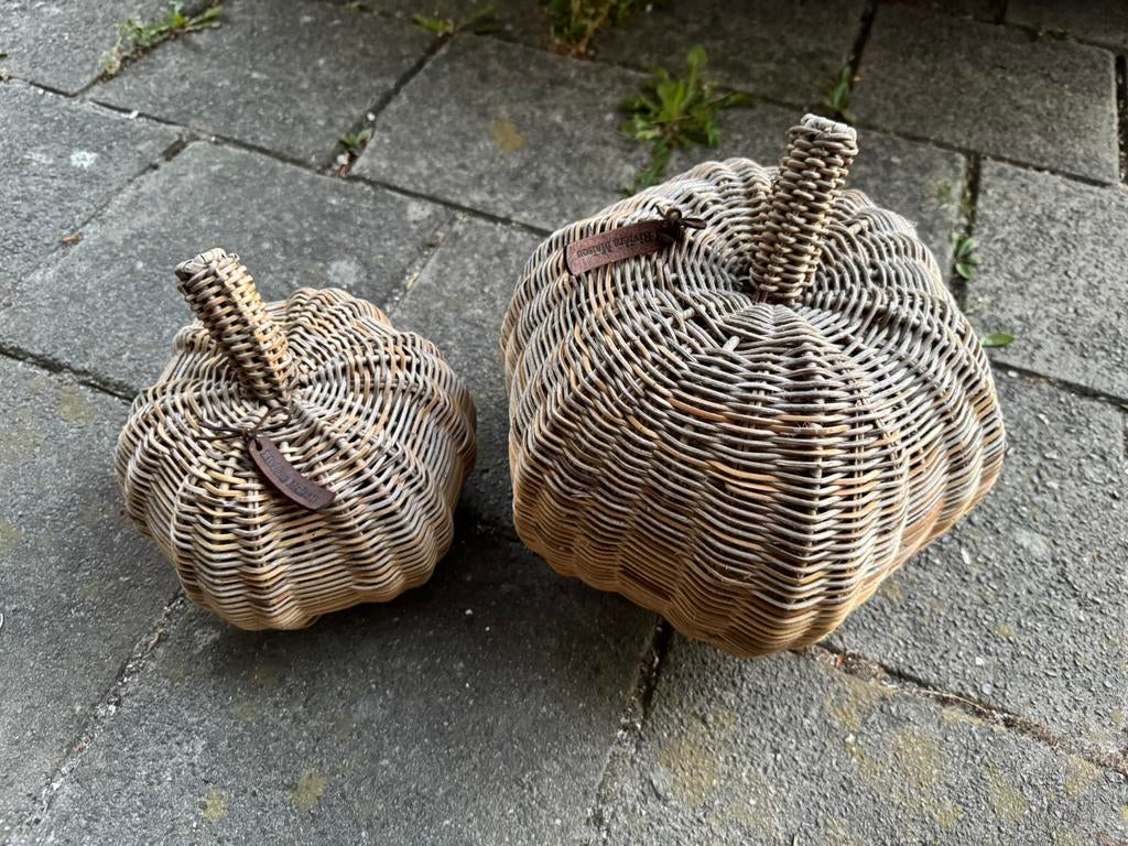 Riviera maison rattan pompoenen, Ophalen of Verzenden, Zo goed als nieuw, Rond, Riet