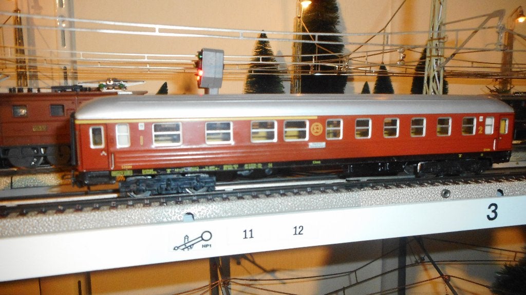 MARKLIN 4030 800 Zweedse sneltrein wagon SJ ; jaren 60, Wisselstroom, Wagon, Ophalen of Verzenden, Zo goed als nieuw
