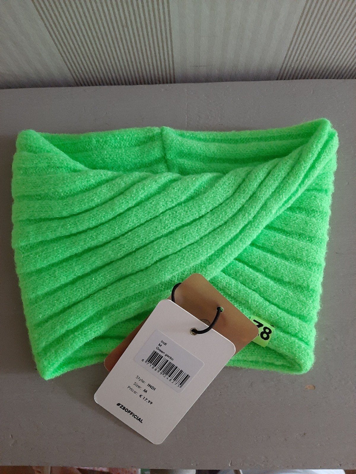 z8 indi green Gecko sjawl sjaal maat M Nieuw!, Jongen of Meisje, Z8, Nieuw, Ophalen of Verzenden