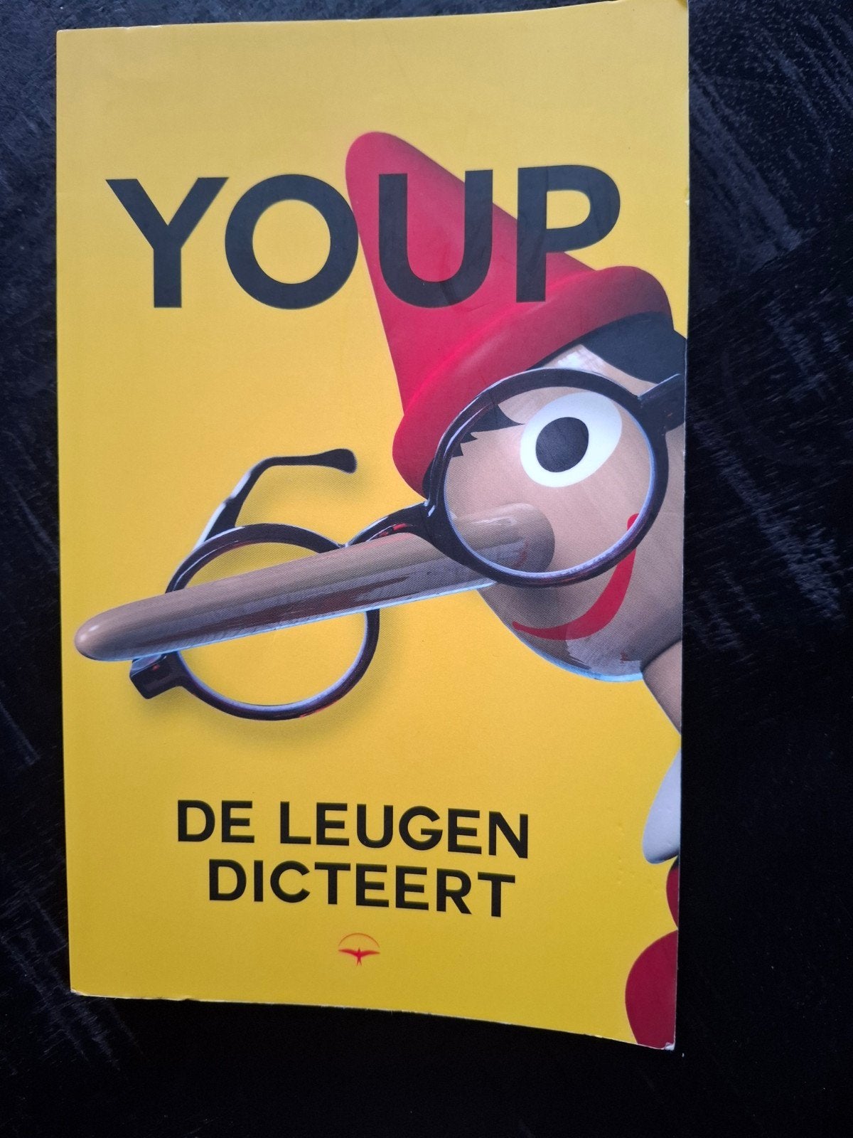 Youp van 't Hek - De leugen dicteert, Ophalen of Verzenden, Zo goed als nieuw, Youp van 't Hek