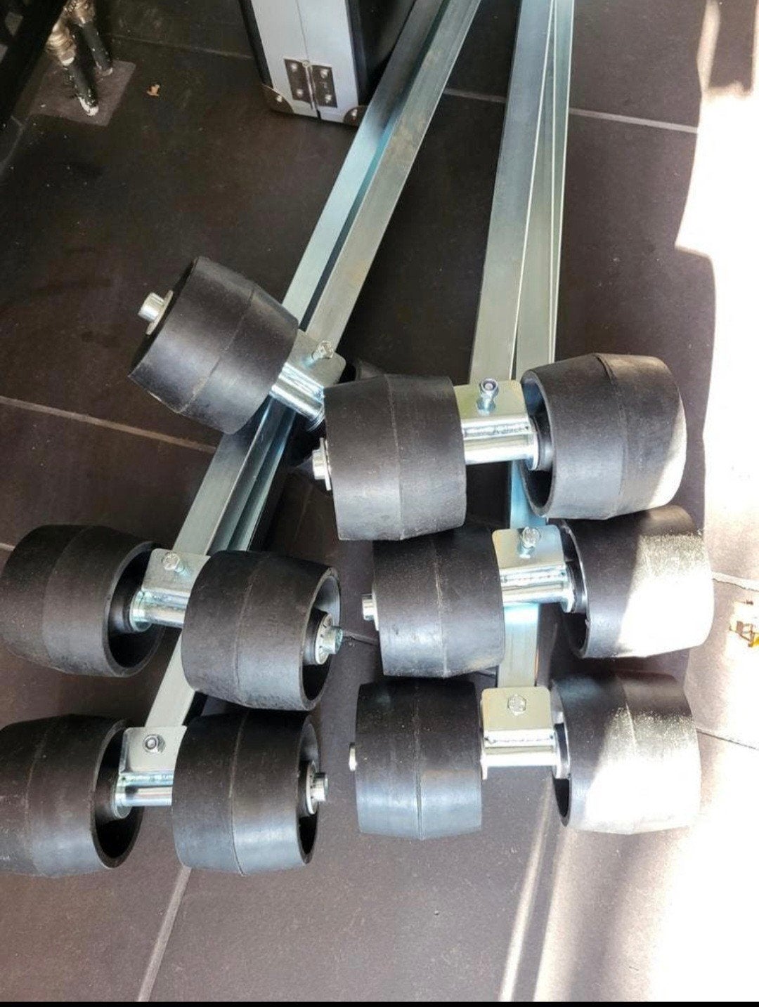 Nieuwe rubberen kimrollenset 6x 75cm met bevestigingsplaten, Ophalen, Nieuw
