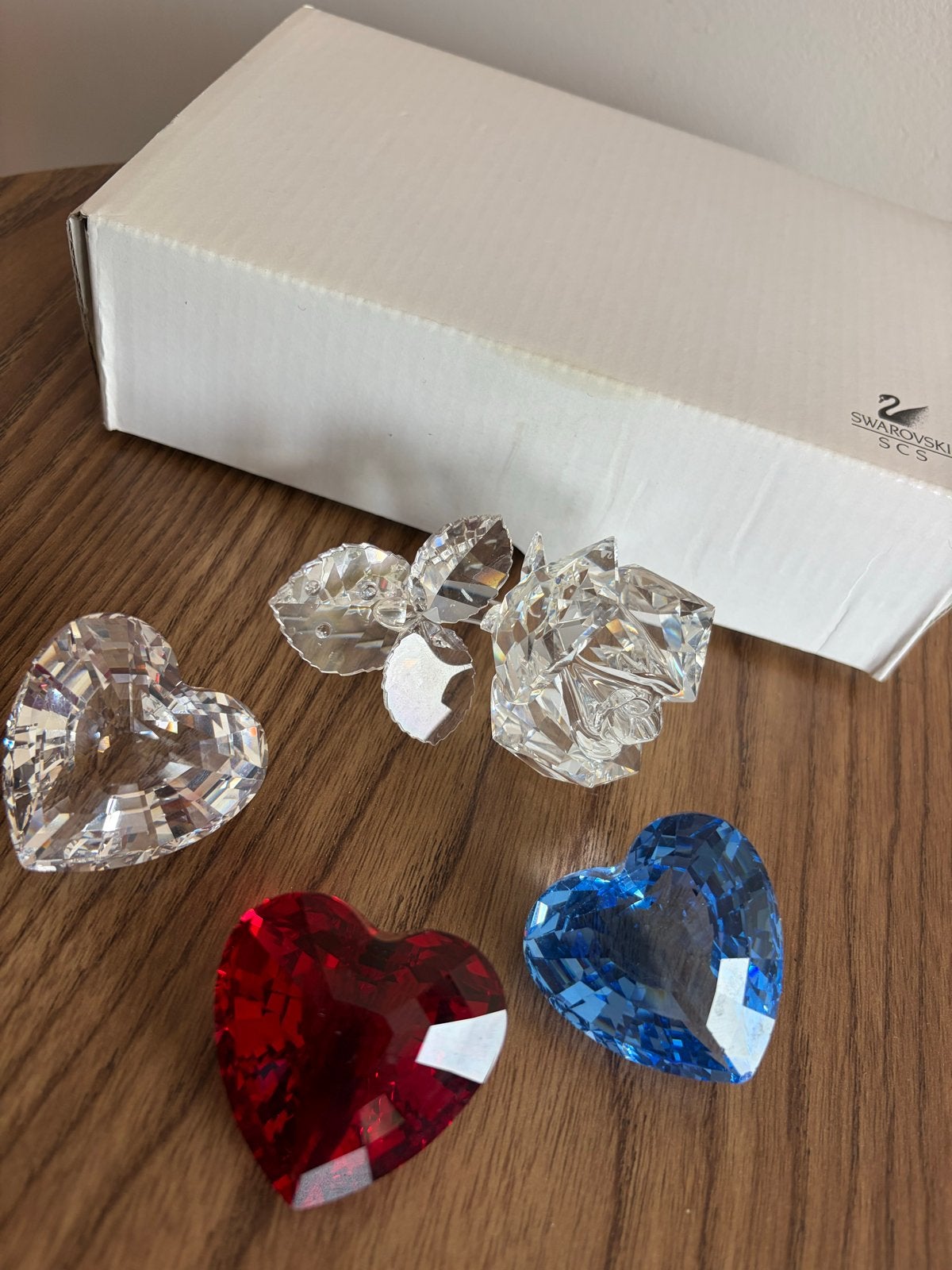 Swarovski SCS 3 harten 1996 1997 1998 – rood blauw helder, Verzamelen, Ophalen of Verzenden, Zo goed als nieuw, Figuurtje