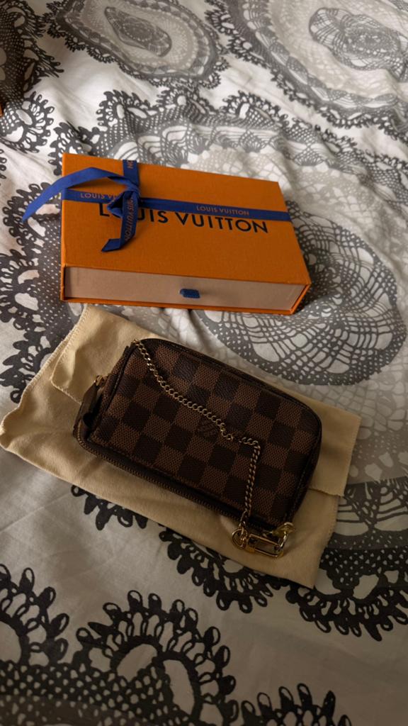 Louis vuitton mini pochette, Sieraden, Tassen en Uiterlijk, Tassen | Damestassen, Ophalen of Verzenden, Zo goed als nieuw, Bruin