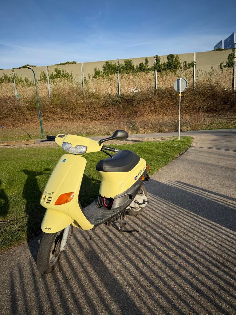 Piaggio Zip Type 3 70cc - Gele Scooter, Ophalen, Tweetakt, Gebruikt, Zip
