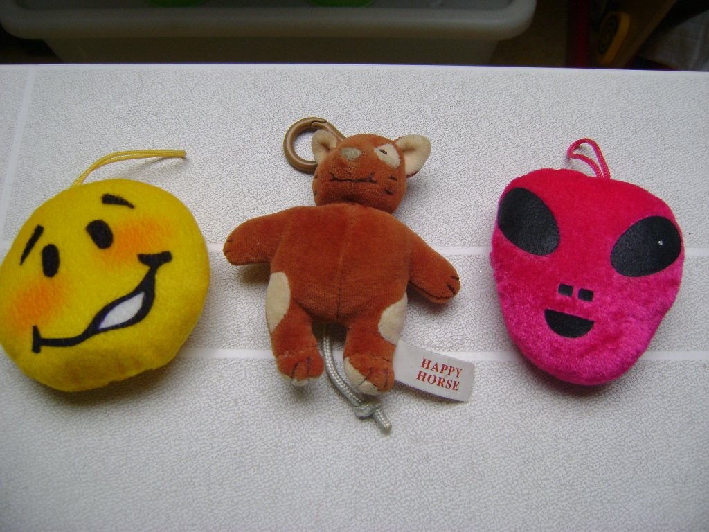 3knuffeltjes met lus beertje happy horse 11cm smiley gezicht, Overige karakters, Ophalen of Verzenden, Zo goed als nieuw, Met label