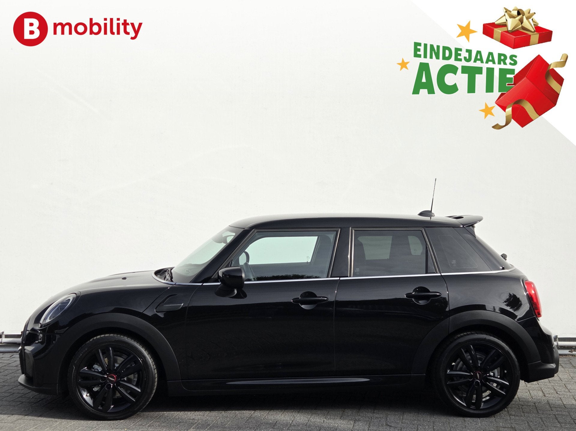 MINI Cooper 1.5 John Cooper Works 5-Drs. JCW Sportstoelen BT, Auto's, Voorwielaandrijving, 136 pk, Gebruikt, Verwarmde buitenspiegels