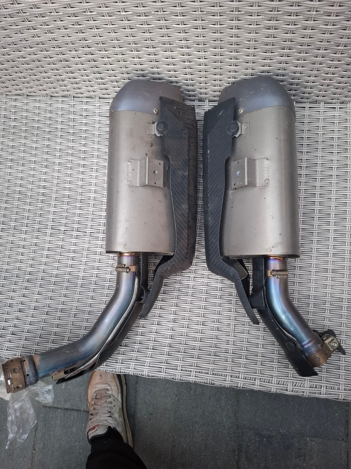 Originele uitlaatdempers Yamaha R1 2009 RN22, Motoren, Ophalen of Verzenden, Gebruikt