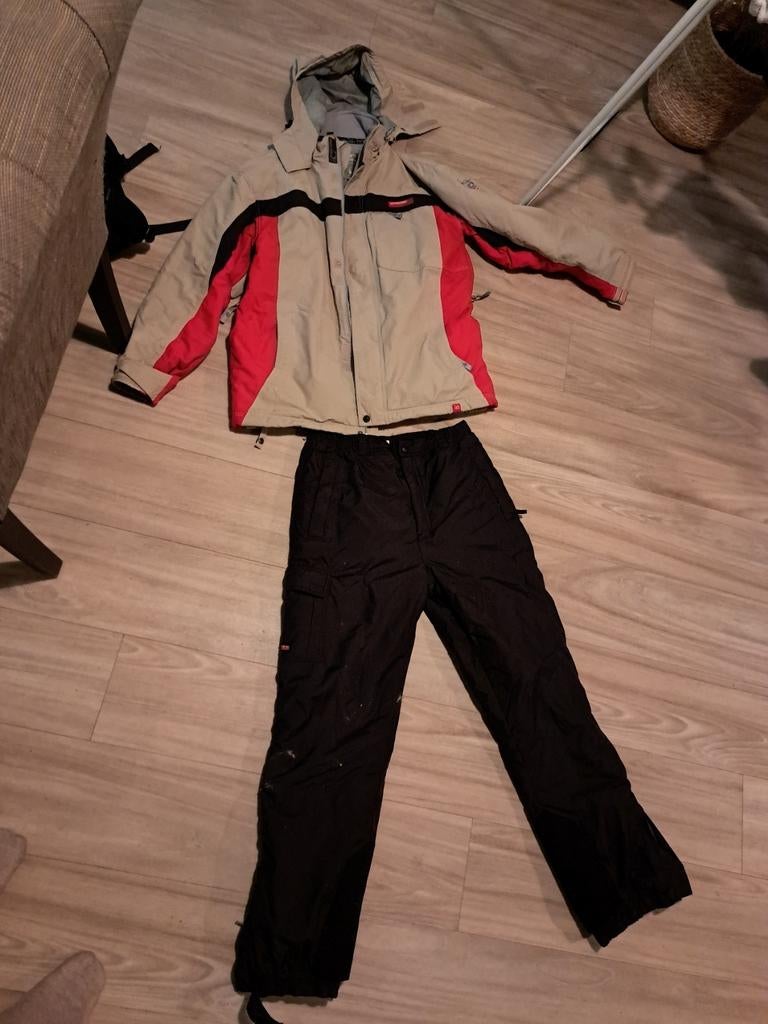 Protest ski jas en broek - Maat L, Kleding | Heren, Wintersportkleding, Ophalen of Verzenden, Zo goed als nieuw, Pak