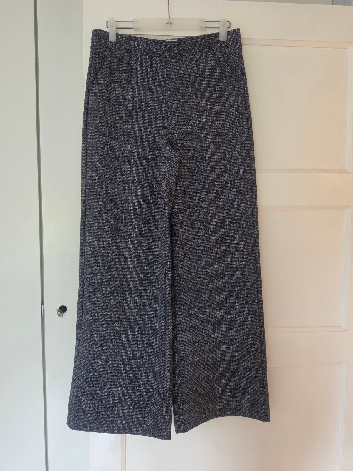 Studio Anneloes Lexie Bonded Travelstof Broek Maat M, Maat 38/40 (M), Studio Anneloes, Ophalen of Verzenden, Gedragen