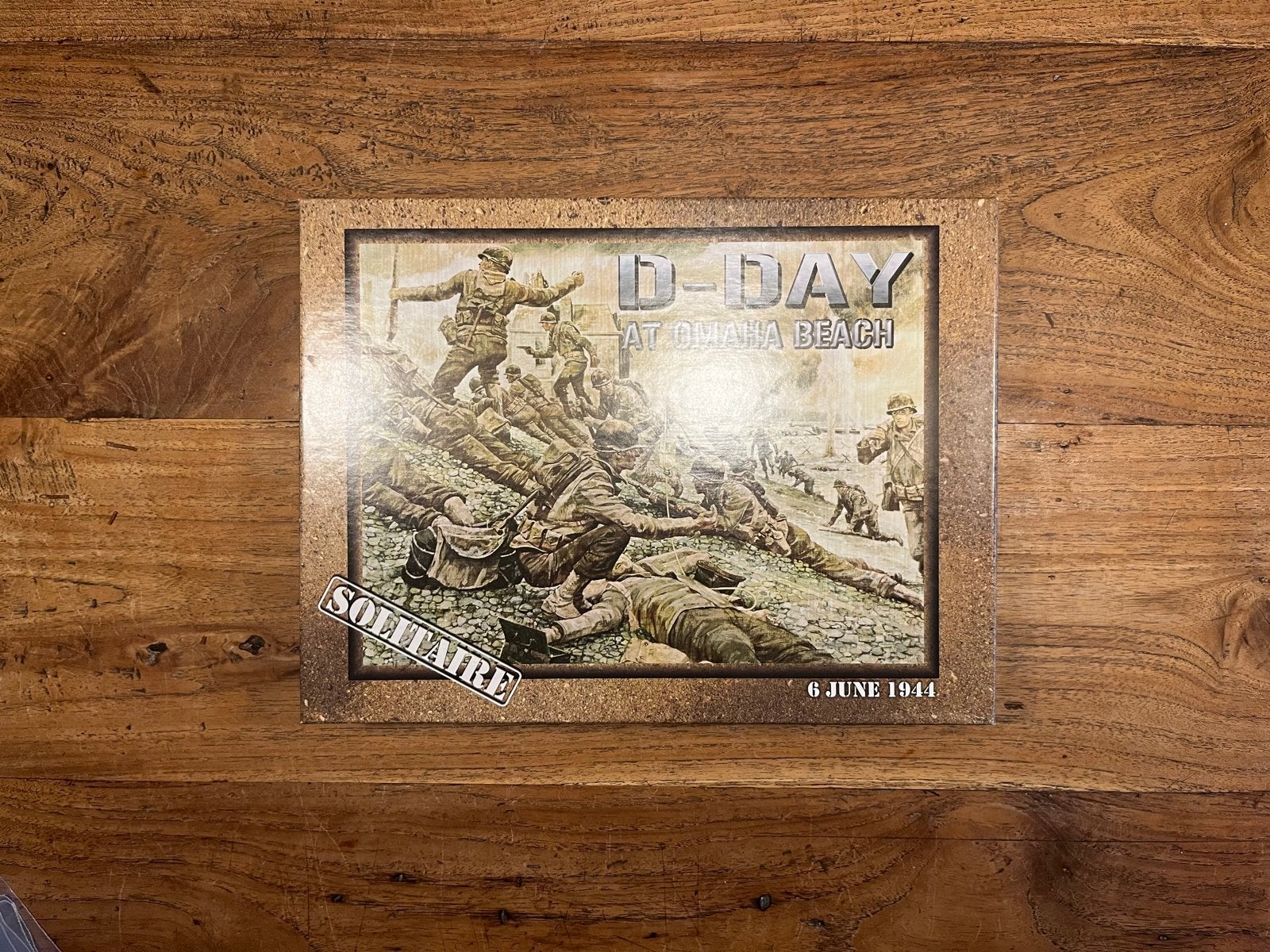 D-Day at Omaha Beach Solitaire Bordspel + insert, Een of twee spelers, Ophalen of Verzenden, Zo goed als nieuw