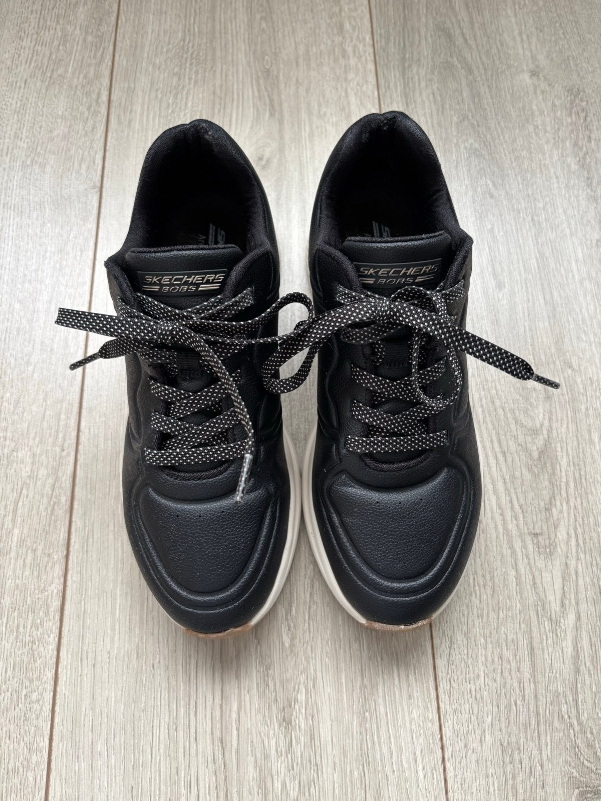 Skechers Bobs Arch Comfort sneakers - Zwart, maat 37, Kleding | Dames, Zwart, Ophalen of Verzenden, Sneakers of Gympen, Zo goed als nieuw