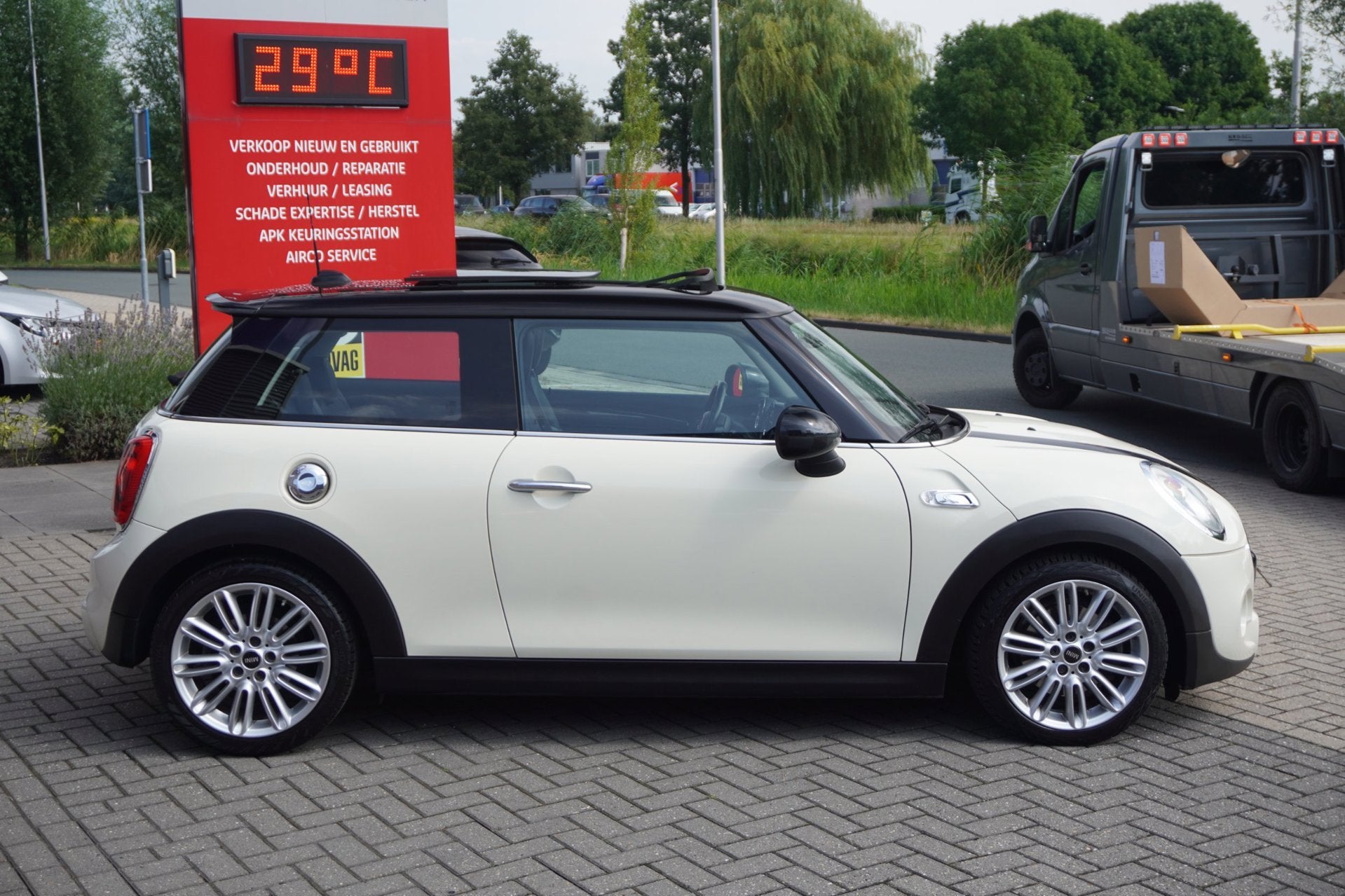Mini 3-Deurs 2.0 Cooper S Chili / Pano / Leder, Auto's, 1998 cc, Gebruikt, 4 stoelen, 19 km/l