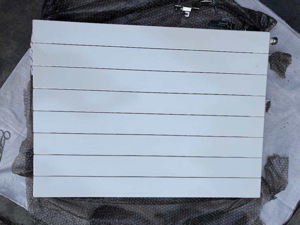 Mooie designradiator van Instamat, Ophalen, 30 tot 80 cm, Radiator, Zo goed als nieuw
