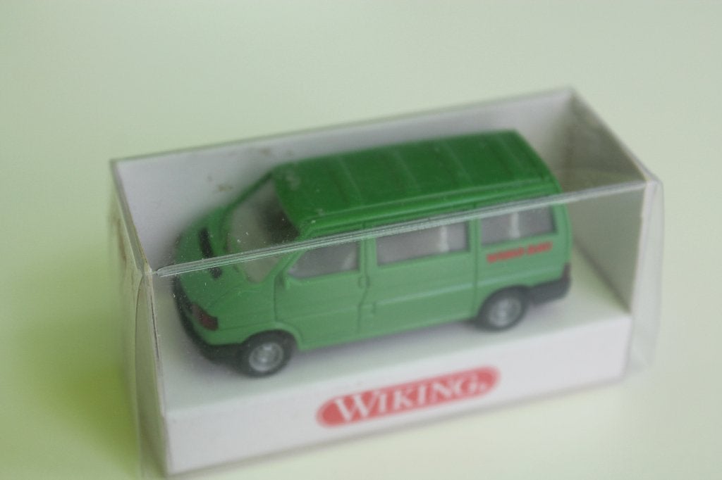 Wiking VW T4 Caravelle "Wimo Bau", Ophalen of Verzenden, Zo goed als nieuw, Auto, Wiking