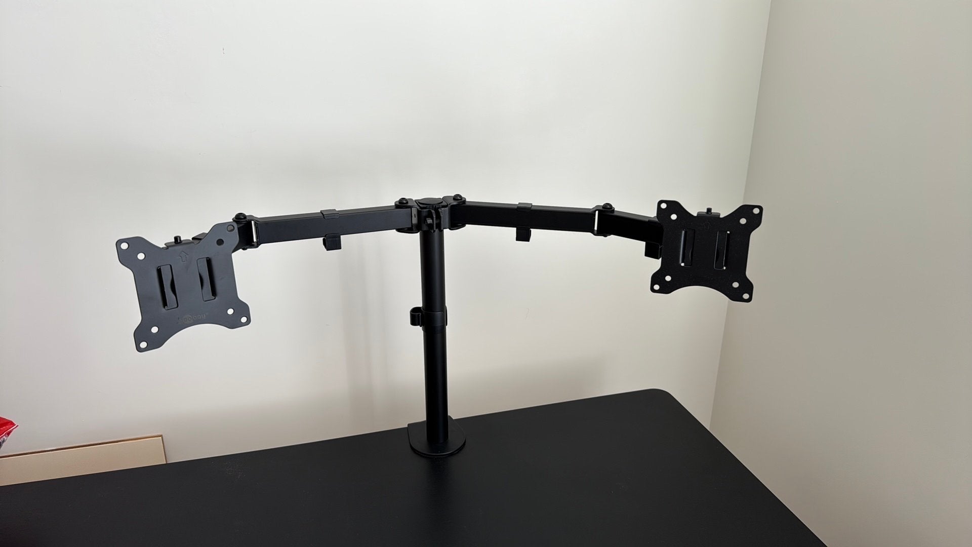 Monitorbeugel voor twee monitoren, Ophalen, Zo goed als nieuw, 60 Hz of minder