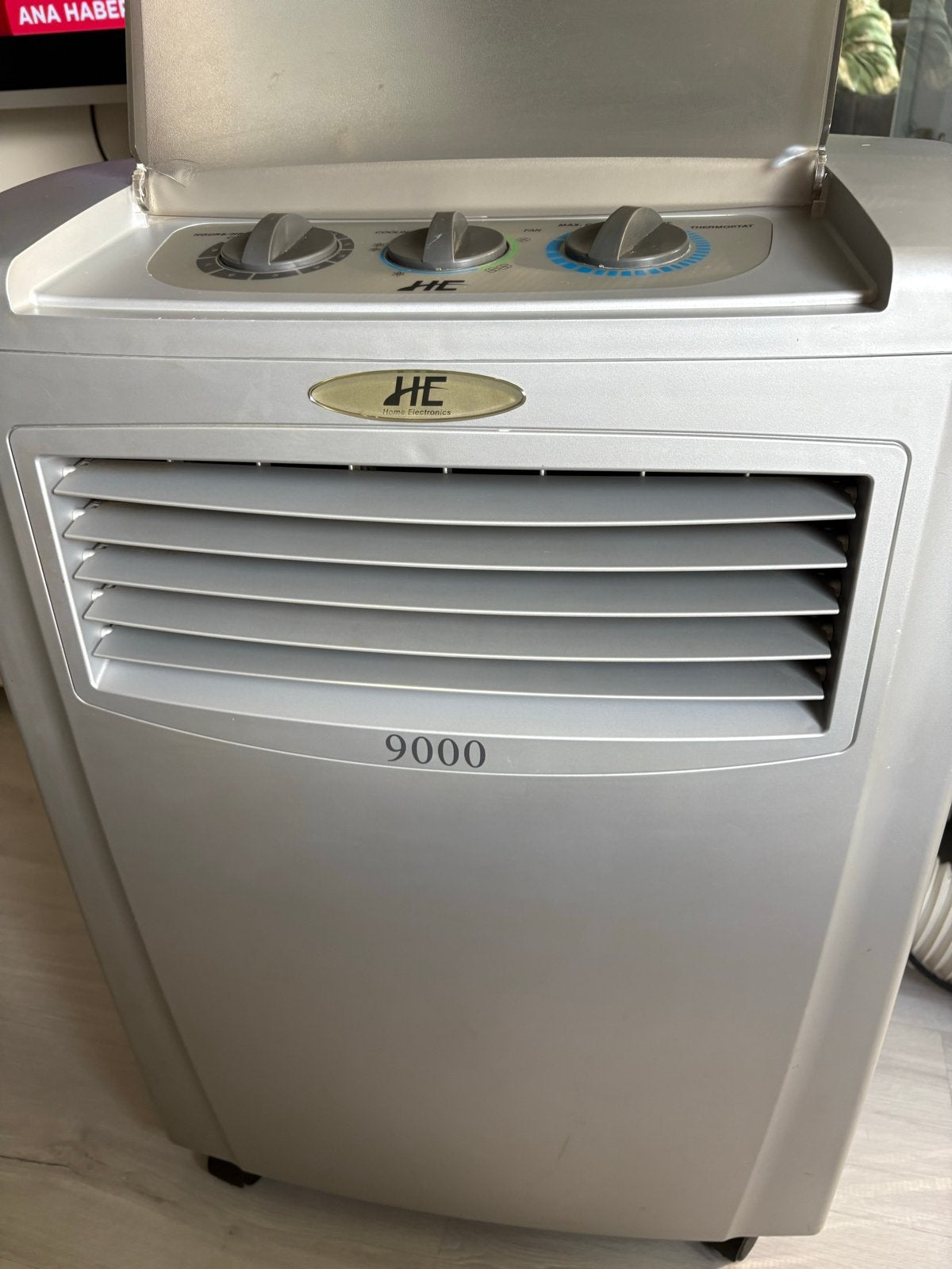 Mobiele airco HE 9000 BTU - Koelen en Ventileren, Ophalen, Gebruikt, Minder dan 60 m³, 3 snelheden of meer