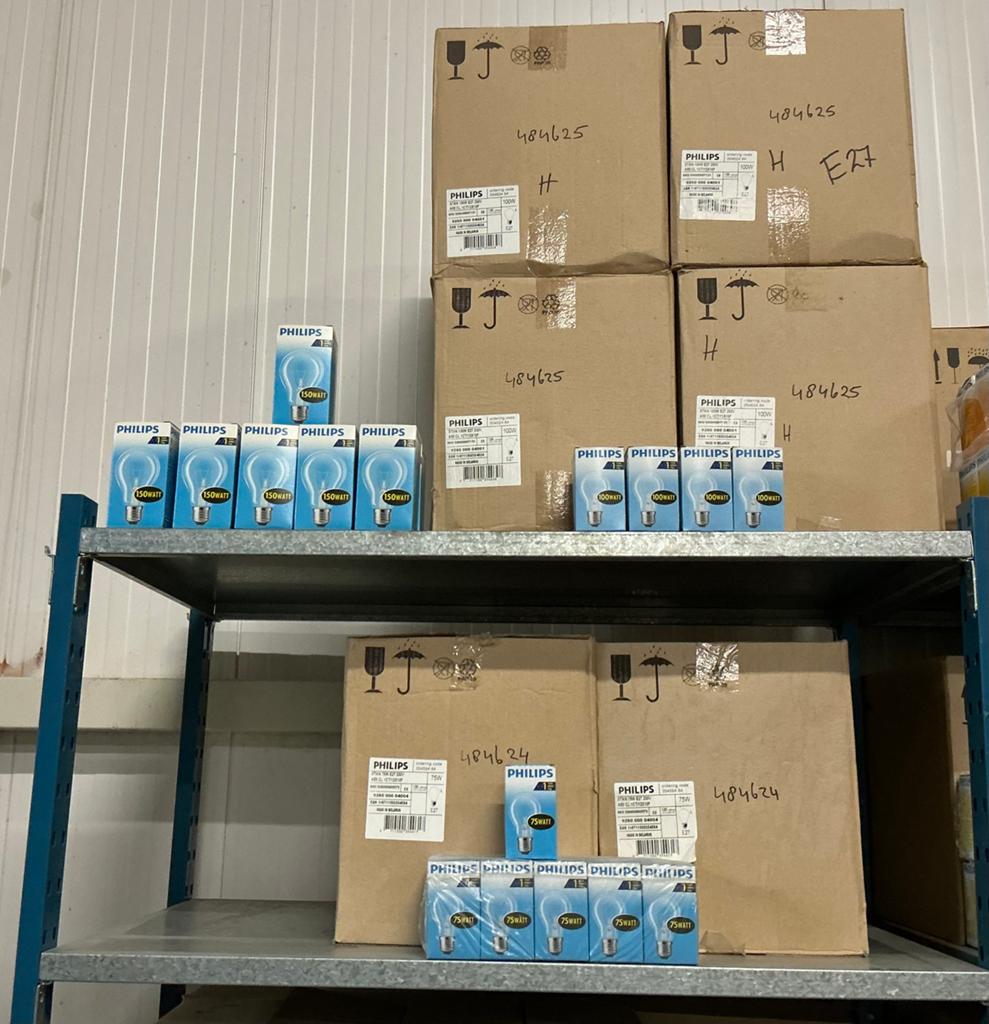 Lamp philips Helder E27 150,100,75,40,25 watt, 30 tot 60 watt, Gloeilamp, Nieuw, E27 (groot)