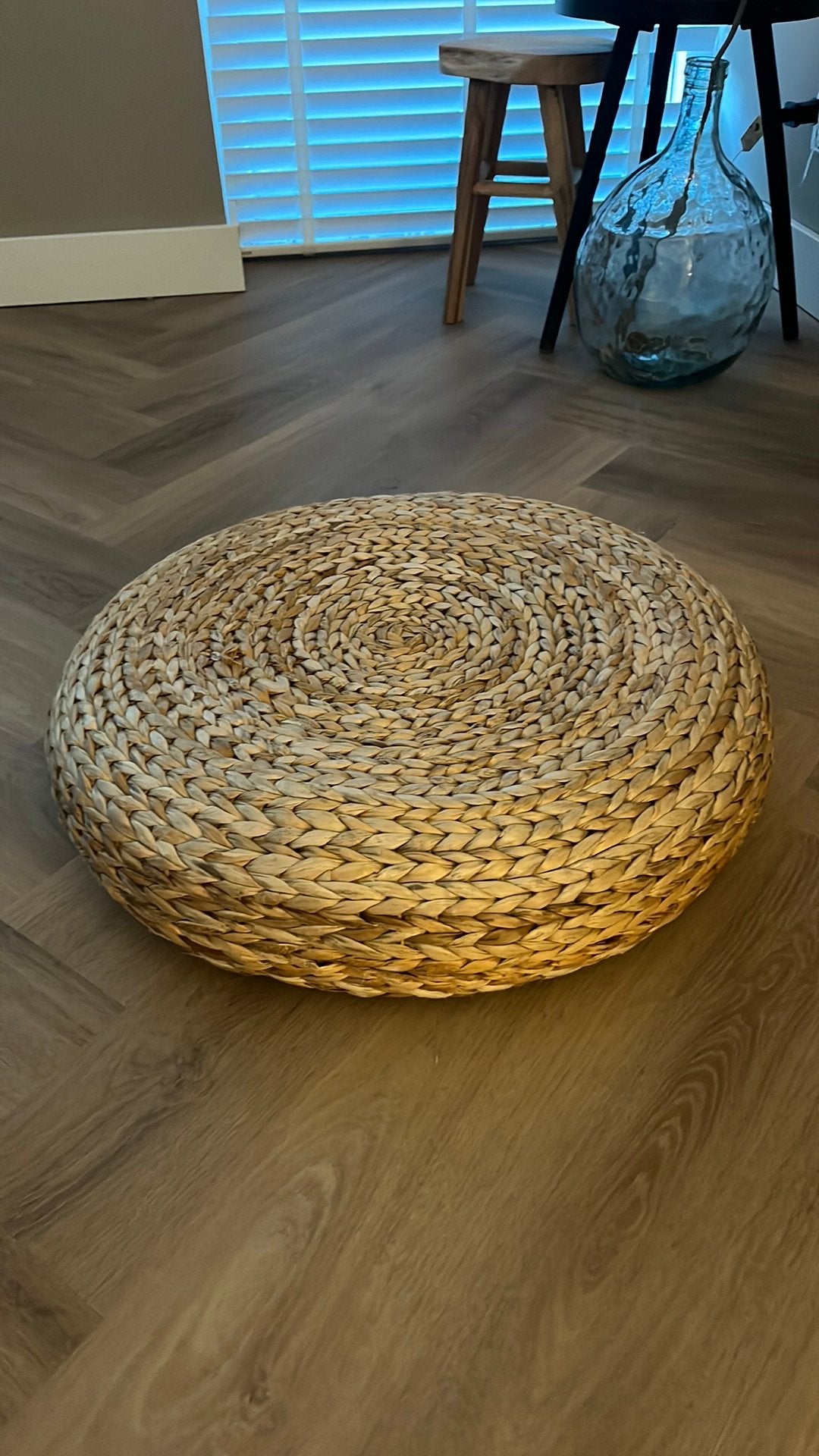 Poef rotan, Huis en Inrichting, Ophalen of Verzenden, Zo goed als nieuw, Rond, Minder dan 50 cm