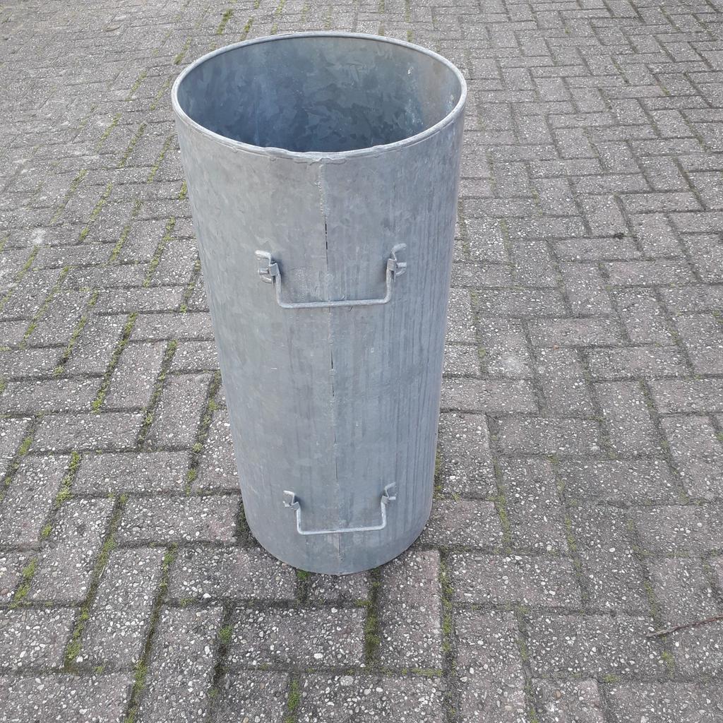 Super zwaar gegalvaniseerde bloembak bloemenzuil  10 kilo, Tuin en Terras, Ophalen, Rond, Minder dan 30 cm