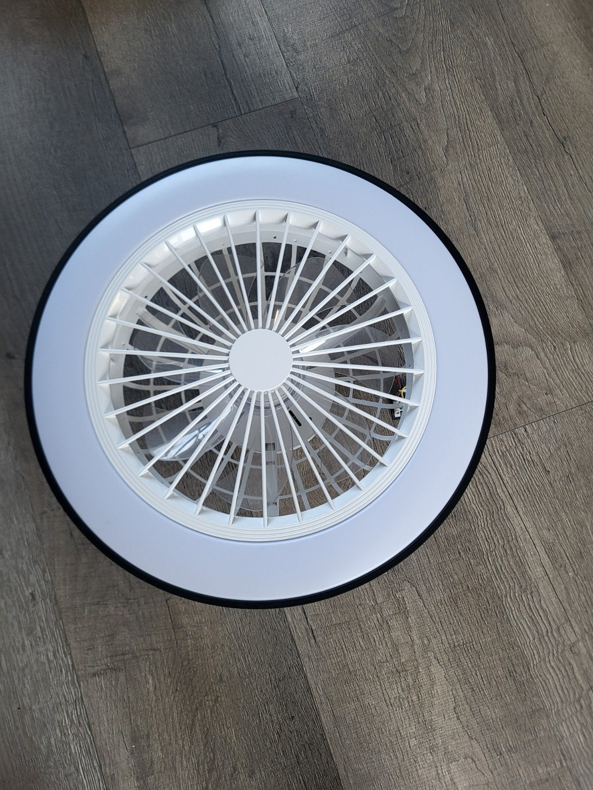 VARIN Plafondventilator, Witgoed en Apparatuur, Ophalen of Verzenden, Ventilator met afstandsbediening, Zo goed als nieuw, Plafondventilator