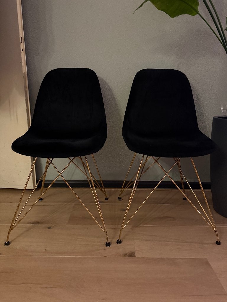 Zwarte eetkamerstoelen, Ophalen, Twee, Zwart, Zo goed als nieuw