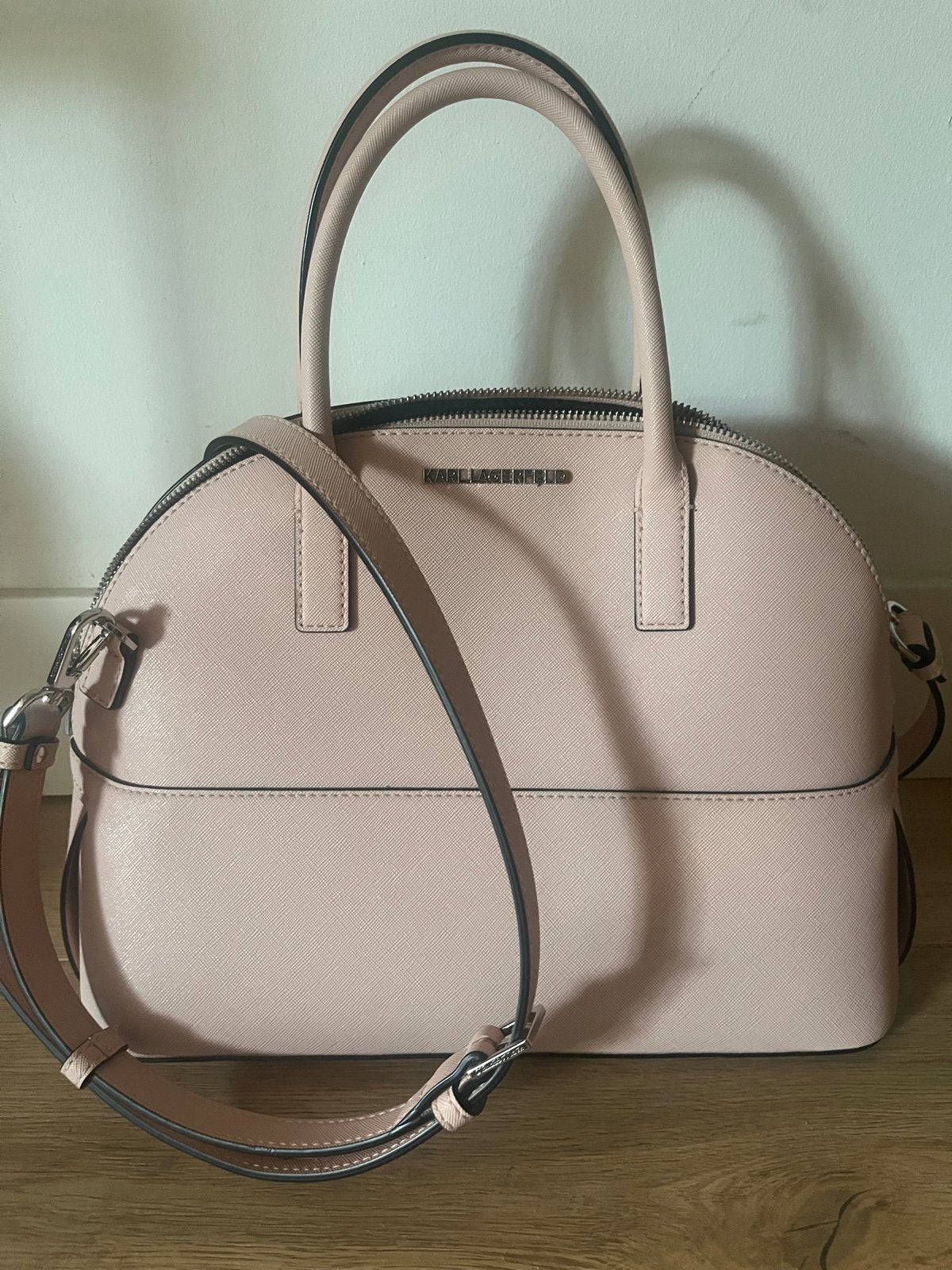 Karl Lagerfeld tas, Ophalen of Verzenden, Zo goed als nieuw, Roze, Handtas