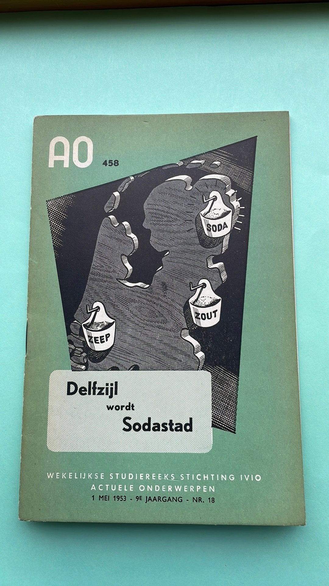 Delfzijl Sodastad, Boeken, Geschiedenis | Stad en Regio, Ophalen of Verzenden, 20e eeuw of later, Gelezen