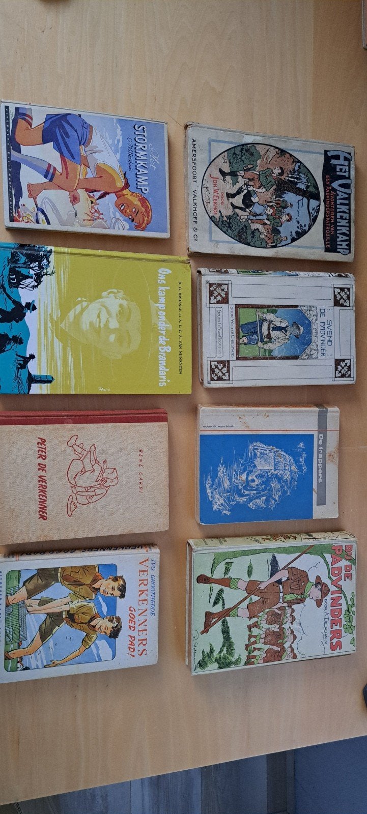 Scouting boeken, Ophalen of Verzenden, Gelezen, Diverse auteurs, Fictie algemeen