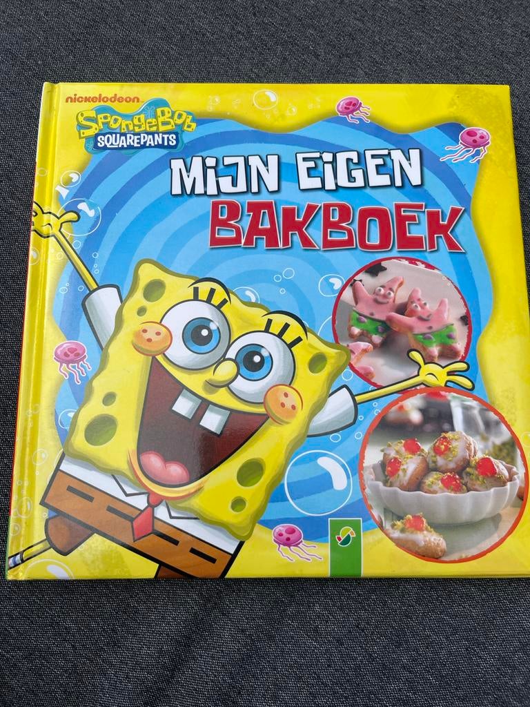 Special edition! SpongeBob: Mijn Eigen Bakboek, Boeken, Kookboeken, Zo goed als nieuw, Taart, Gebak en Desserts, Overige gebieden