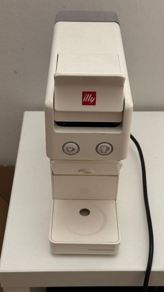illy coffee machine, Ophalen, Gebruikt, Espresso apparaat, Koffiepads en cups