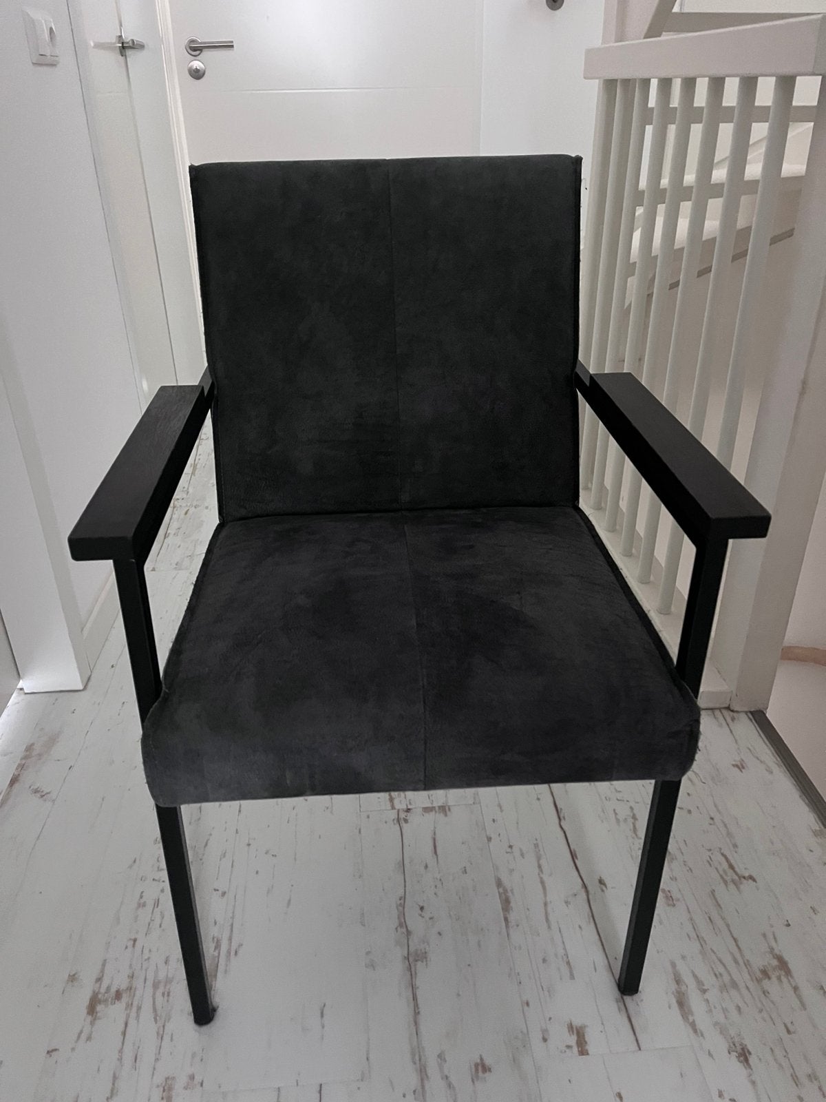 Bodilson eetkamerstoelen en bankje, Ophalen, Drie, Leer, Zo goed als nieuw