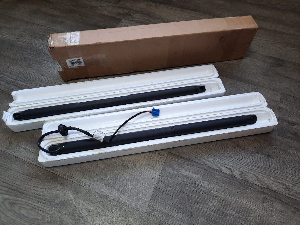 Achterklepbediening set elektrisch - Mercedes ML/GLE NIEUW, Ophalen of Verzenden, Nieuw, Mercedes-Benz