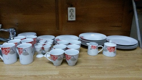 servies 48 delig met roos, Ophalen of Verzenden, 'T Olde Gre-j, Info@toldegrej.nl, Endepoelstraat 20f Didam