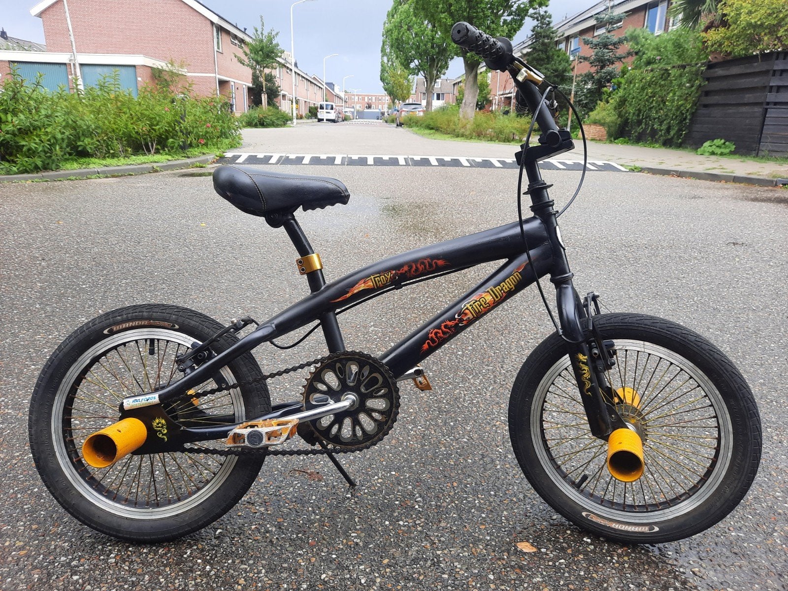 16 inch Jongens Stunt Crossfiets (ZÉÉR NETTE STAAT), Fietsen en Brommers, Ophalen, Zo goed als nieuw, Velgrem, 16 inch